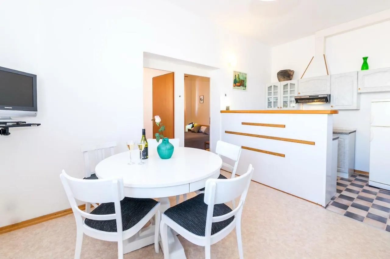 Apartments Guido Close From The Beach Pjescana Uvala