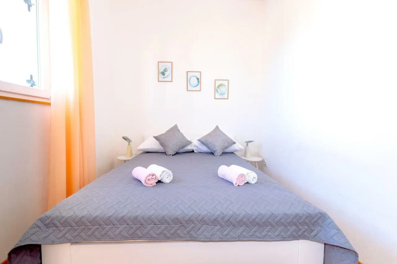 Apartments Guido Close From The Beach Pjescana Uvala