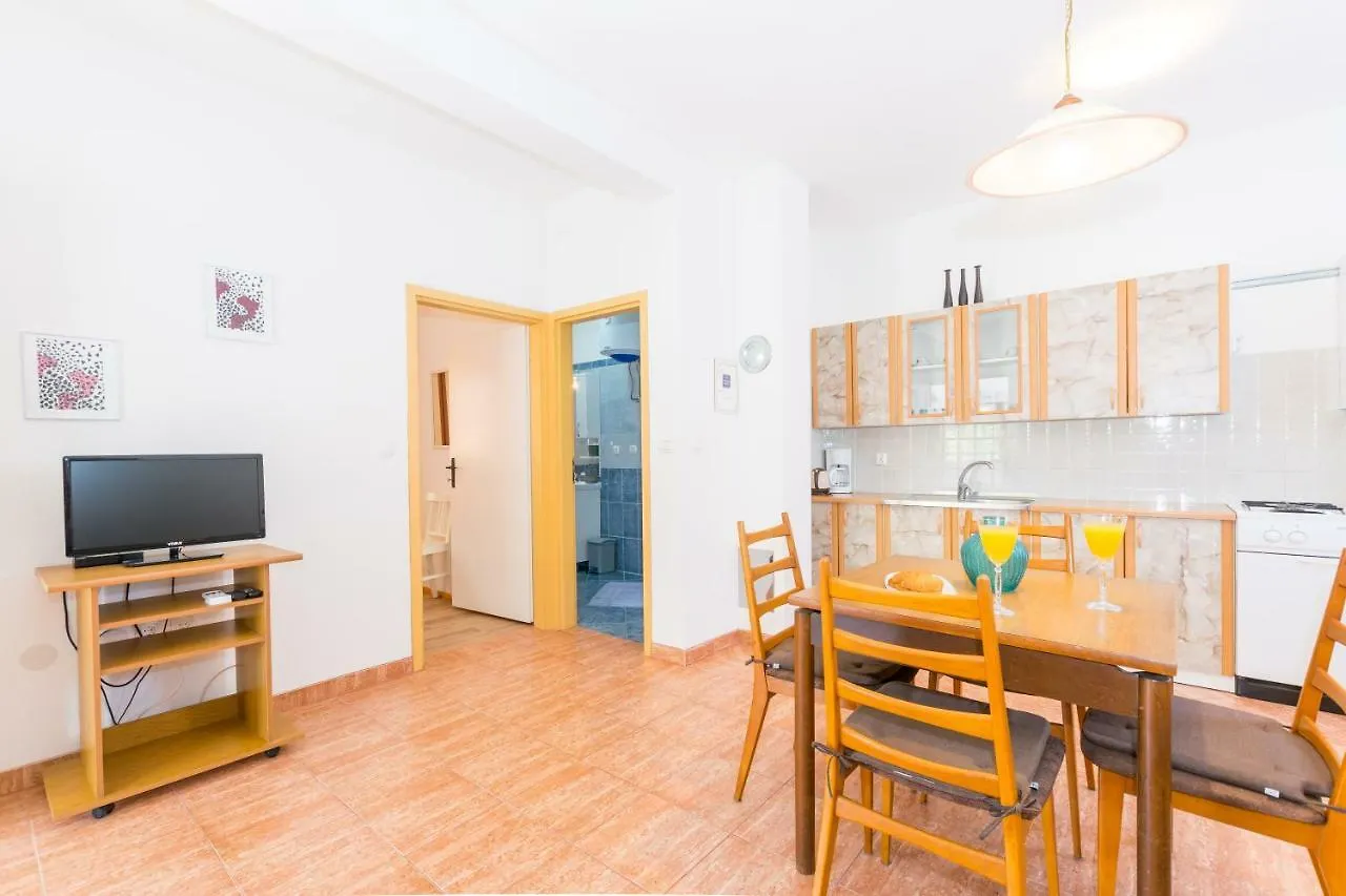 Apartments Guido Close From The Beach Pjescana Uvala